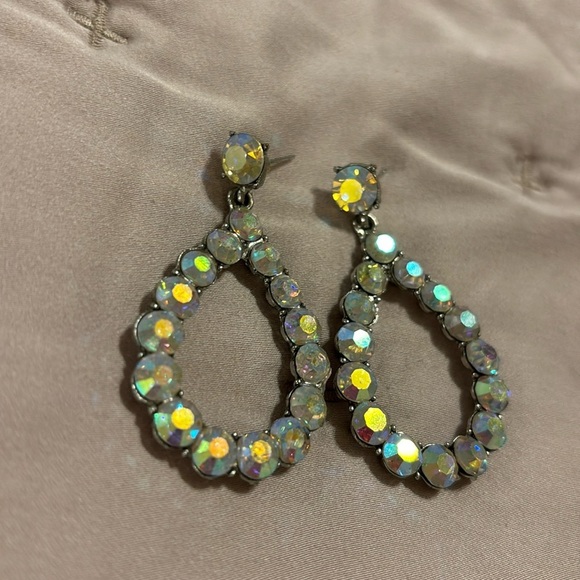 Aurora borealis rhinestone drop earrings - Picture 1 of 3
